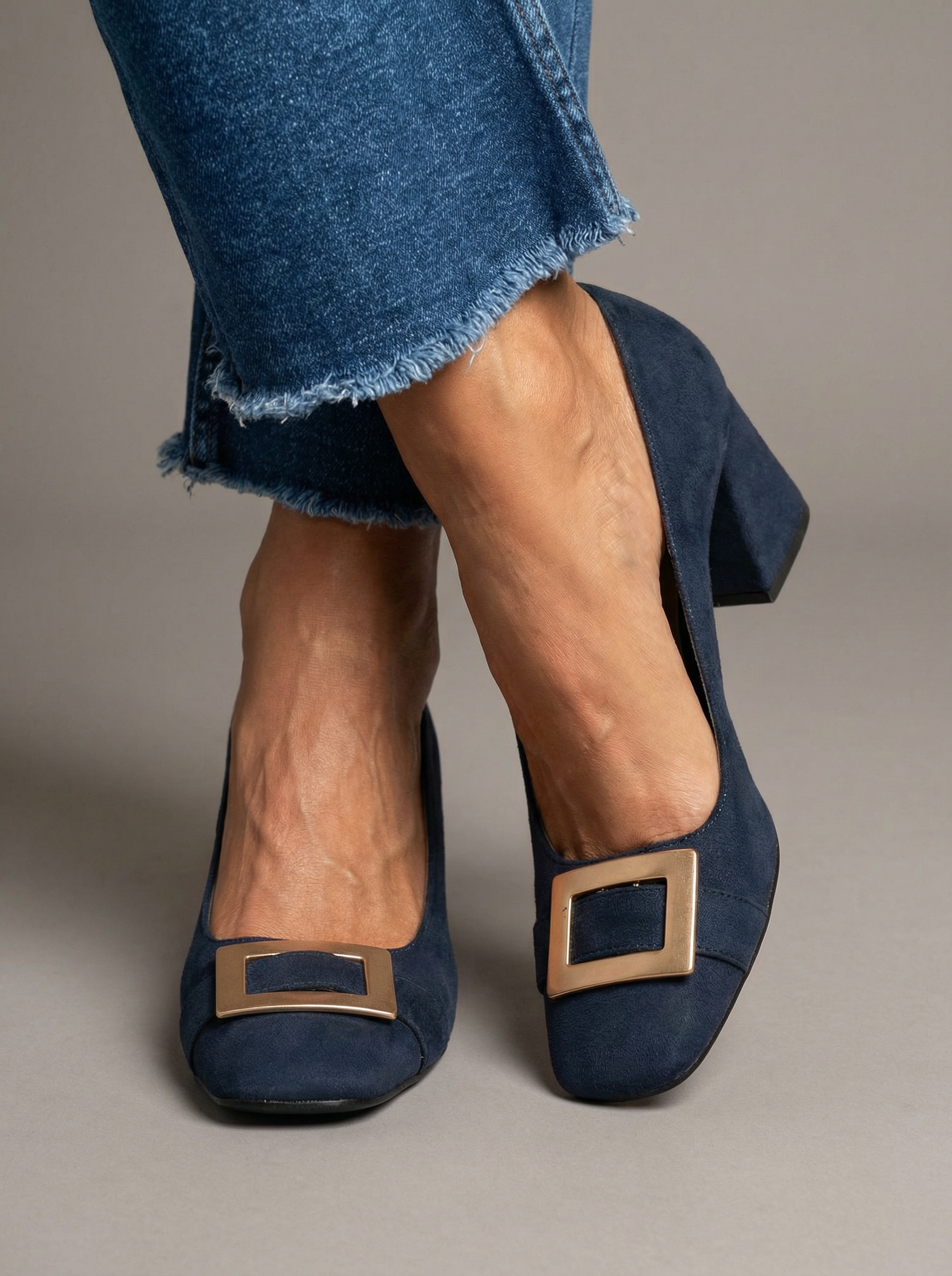 Capri Blu – Tacco Largo & Stabile con Fibbia
