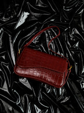 Carica l'immagine nel visualizzatore di Gallery, Borsa a Spalla Checkered con Fibbia