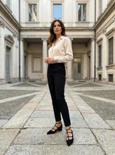 Carica l'immagine nel visualizzatore di Gallery, Notte Elegante – Tacco Nero con Cinturini Comfort